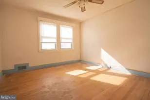 839 N Chapel Gate Ln, Baltimore, MD 21229 - Photo 22