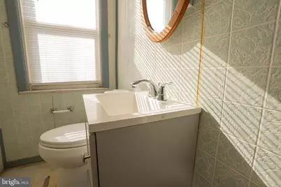 839 N. Chapel Gate Lane, Baltimore, MD 21229 - Photo 12