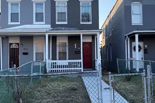 1012 N Warwick Ave, Baltimore, MD 21216 - Photo 1