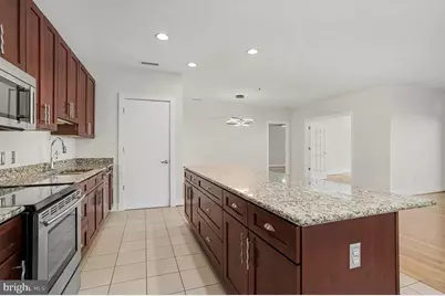 2772 Lighthouse Point E #201, Baltimore, MD 21224 - Photo 4