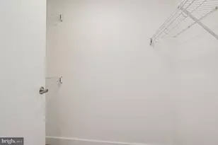 2772 Lighthouse Point E, Baltimore, MD 21224 - Photo 20