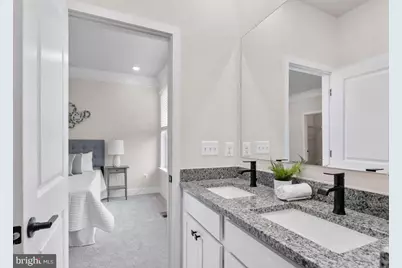 4202 Laplata Avenue, Baltimore, MD 21211 - Photo 4