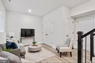 4202 La Plata Ave, Baltimore, MD 21211 - Photo 10