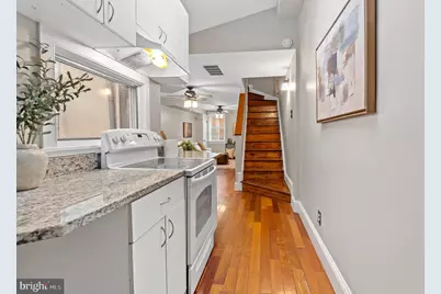 2010 Fountain Street, Baltimore, MD 21231 - Photo 22