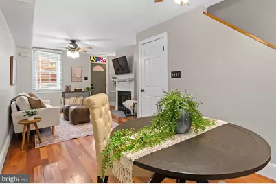 2010 Fountain Street, Baltimore, MD 21231 - Photo 16