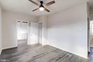 4110 Hillcrest Ave, Baltimore, MD 21225 - Photo 12