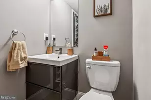 23 E Barney St, Baltimore, MD 21230 - Photo 24