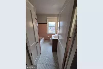 4905 Briarclift Road, Baltimore, MD 21229 - Photo 24