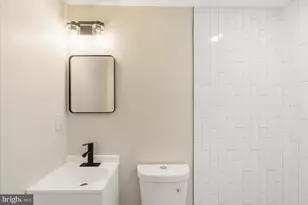 3400 Woodbrook Ave, Baltimore, MD 21217 - Photo 40