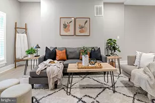 2318 Guilford Ave, Baltimore, MD 21218 - Photo 6