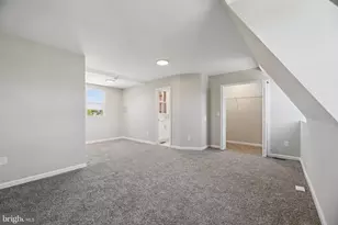 329 E University Pkwy, Baltimore, MD 21218 - Photo 26