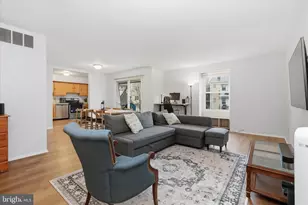 380 Homeland Southway, Baltimore, MD 21212 - Photo 2