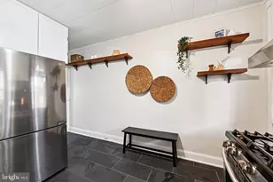 3425 Pleasant Pl, Baltimore, MD 21211 - Photo 12