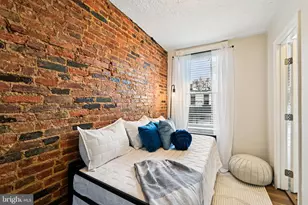 3425 Pleasant Pl, Baltimore, MD 21211 - Photo 16