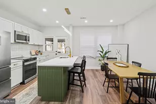 4289 Falls Rd, Baltimore, MD 21211 - Photo 8