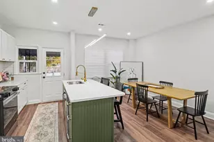 4289 Falls Rd, Baltimore, MD 21211 - Photo 12