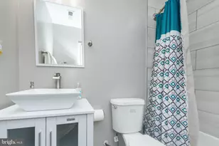 1007 W Fayette St, Baltimore, MD 21223 - Photo 14