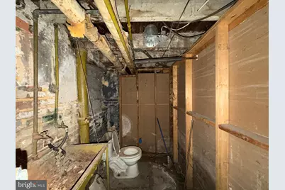 2400 E Lafayette Avenue, Baltimore, MD 21213 - Photo 28