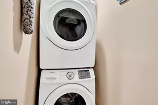 1401 E Lanvale St, Baltimore, MD 21213 - Photo 14