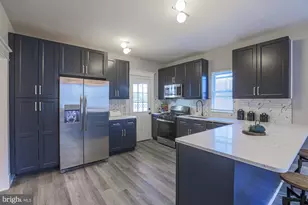 3803 Cedardale Rd, Baltimore, MD 21215 - Photo 10