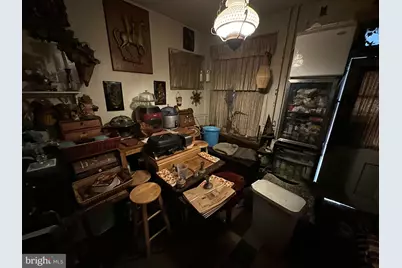 2827 Chesterfield Avenue, Baltimore, MD 21213 - Photo 4