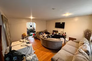 918 Cooks Ln, Baltimore, MD 21229 - Photo 2