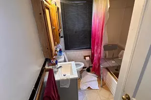 918 Cooks Ln, Baltimore, MD 21229 - Photo 10