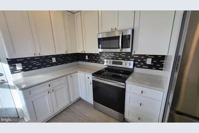 3916 Woodhaven Avenue, Baltimore, MD 21216 - Photo 10