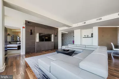 675 President Street #2709, Baltimore, MD 21202 - Photo 4