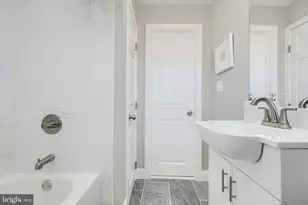 1903 Ramblewood Rd, Baltimore, MD 21239 - Photo 26