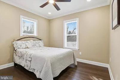 3801 W Overlea Avenue, Baltimore, MD 21206 - Photo 10