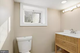 3801 W Overlea Ave, Baltimore, MD 21206 - Photo 14