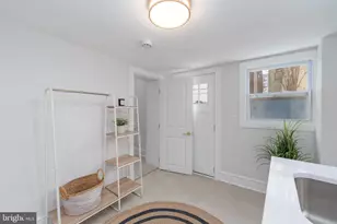 616 S Washington, Baltimore, MD 21231 - Photo 18