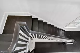 719 Brinkwood Rd, Baltimore, MD 21229 - Photo 14