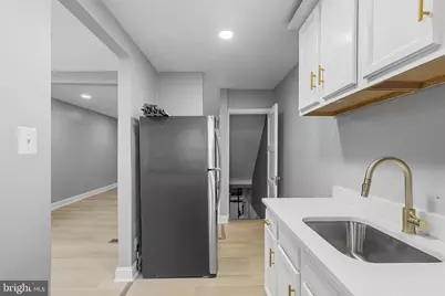 105 Upmanor Road, Baltimore, MD 21229 - Photo 10