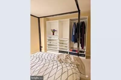 10 E Lee Street #1208, Baltimore, MD 21202 - Photo 4