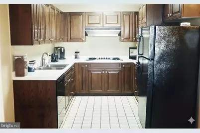 10 E Lee Street #1208, Baltimore, MD 21202 - Photo 14