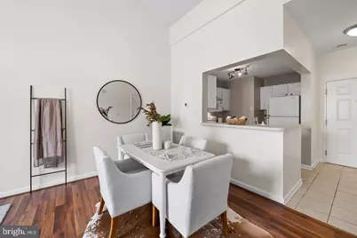 23 Pierside Drive #413, Baltimore, MD 21230 - Photo 8