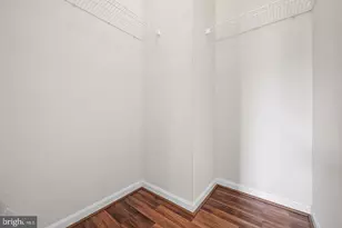 23 Pierside Dr, Baltimore, MD 21230 - Photo 18