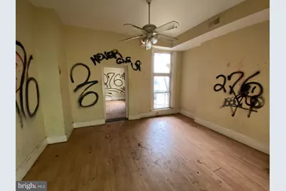 2110 N Charles Street N, Baltimore, MD 21218 - Photo 26