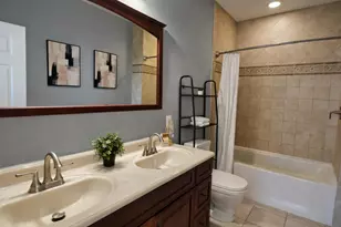 4126 Falls Rd, Baltimore, MD 21211 - Photo 10