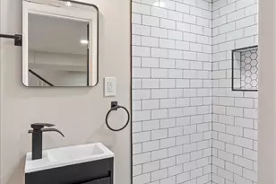 3925 Norfolk Ave, Baltimore, MD 21216 - Photo 40