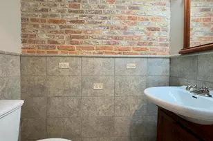 2428 Fleet St, Baltimore, MD 21224 - Photo 8