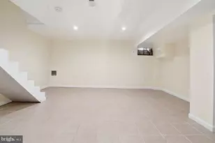 1347 Cambria St, Baltimore, MD 21225 - Photo 16