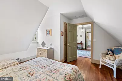 2003 Fairbank Road, Baltimore, MD 21209 - Photo 32