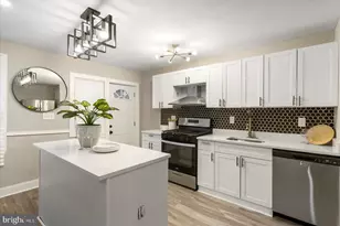 5424 Jonquil Ave, Baltimore, MD 21215 - Photo 12