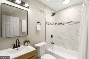 5424 Jonquil Ave, Baltimore, MD 21215 - Photo 36