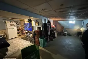 213 10th Ave, Baltimore, MD 21225 - Photo 4