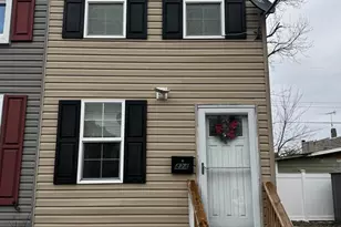 424 Freeman St, Baltimore, MD 21225 - Photo 1