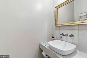 122 W Henrietta St, Baltimore, MD 21230 - Photo 26